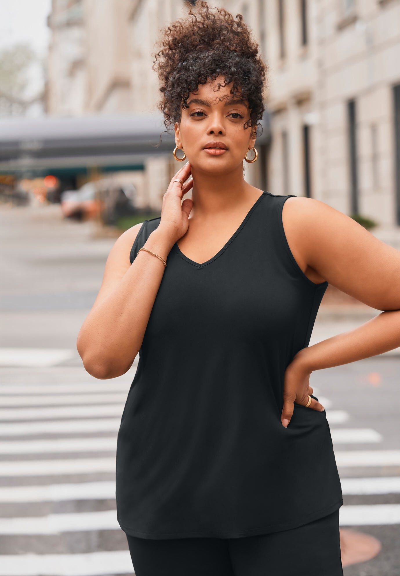 V-Neck Tank, BLACK, hi-res image number 0