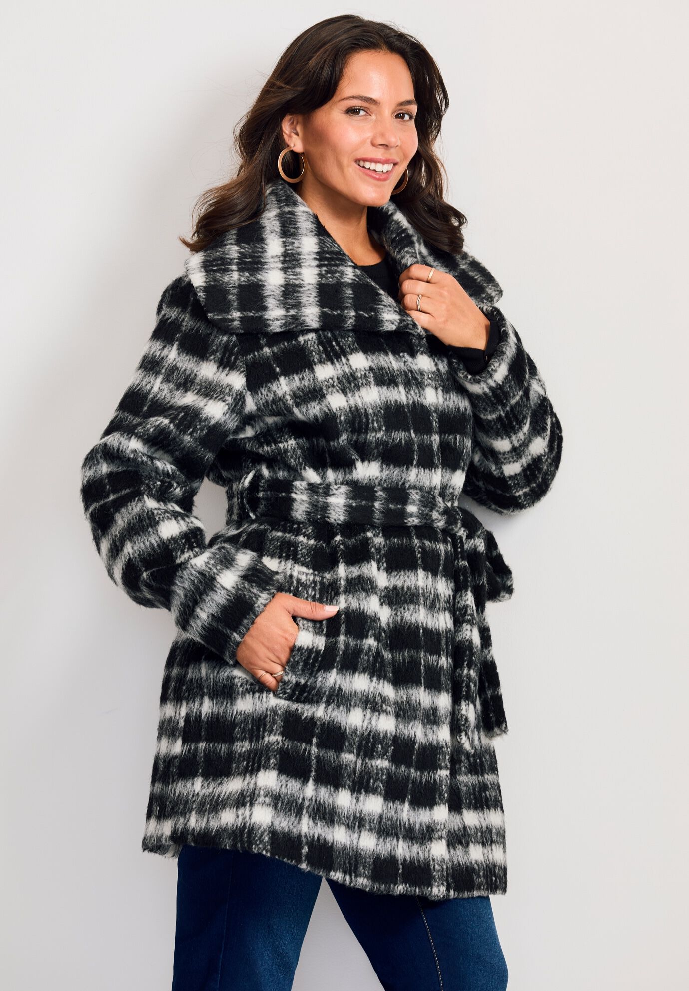 Wing Collar Belted Coat, BLACK IVORY PLAID, alternate image number 3