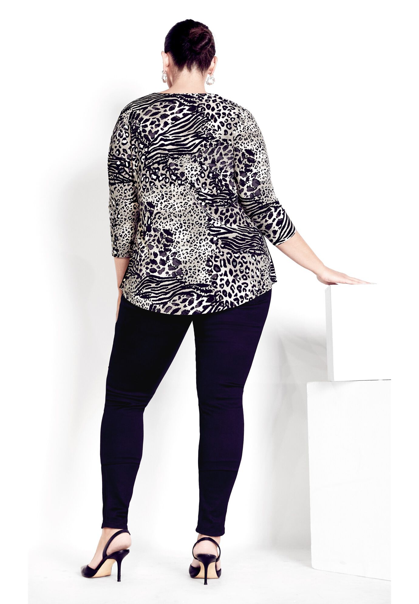 Lia Contrast Top, MONO ANIMAL MIX, on-hover image number 1