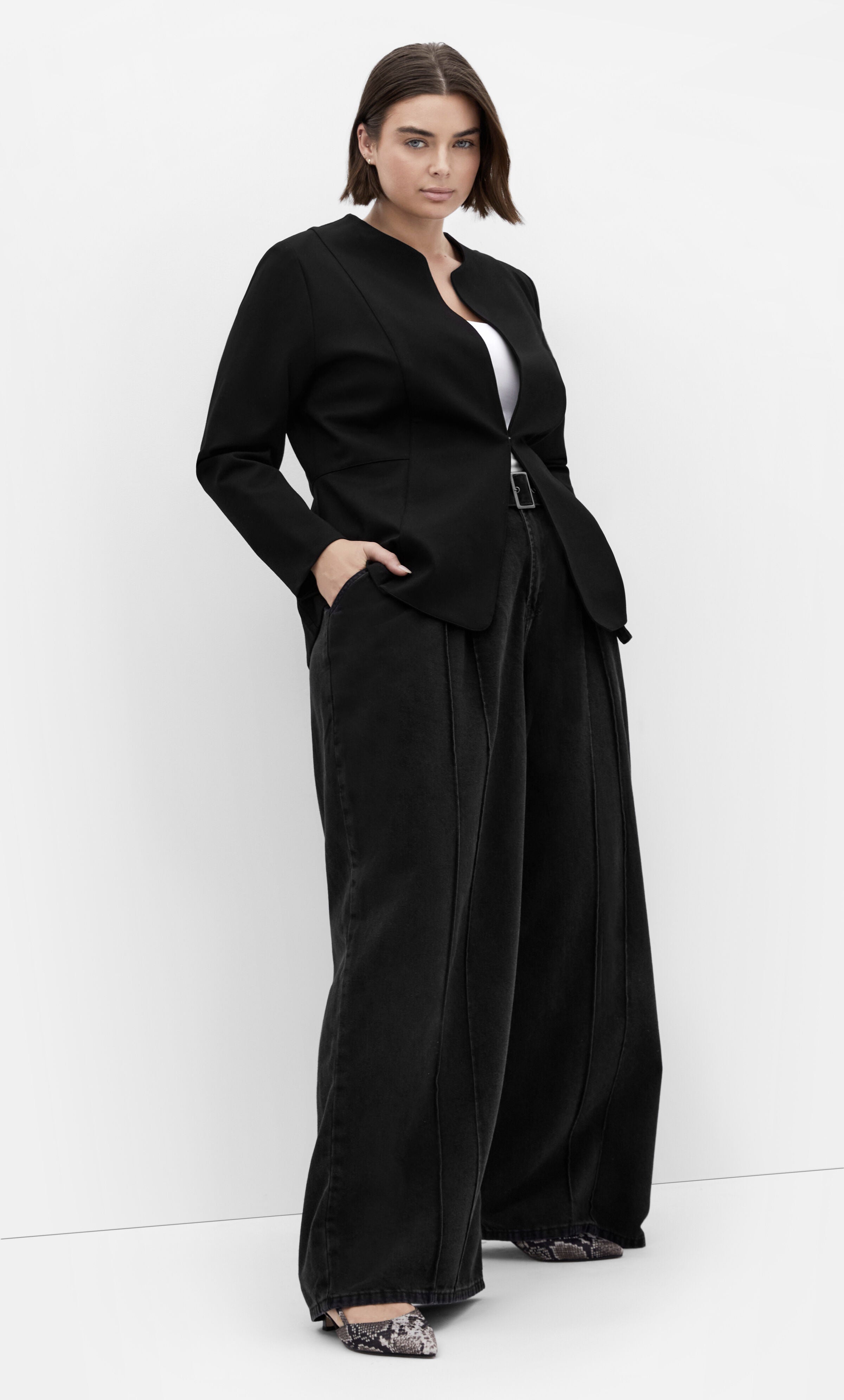 Peyton Ponte Jacket - black, BLACK, hi-res image number 0