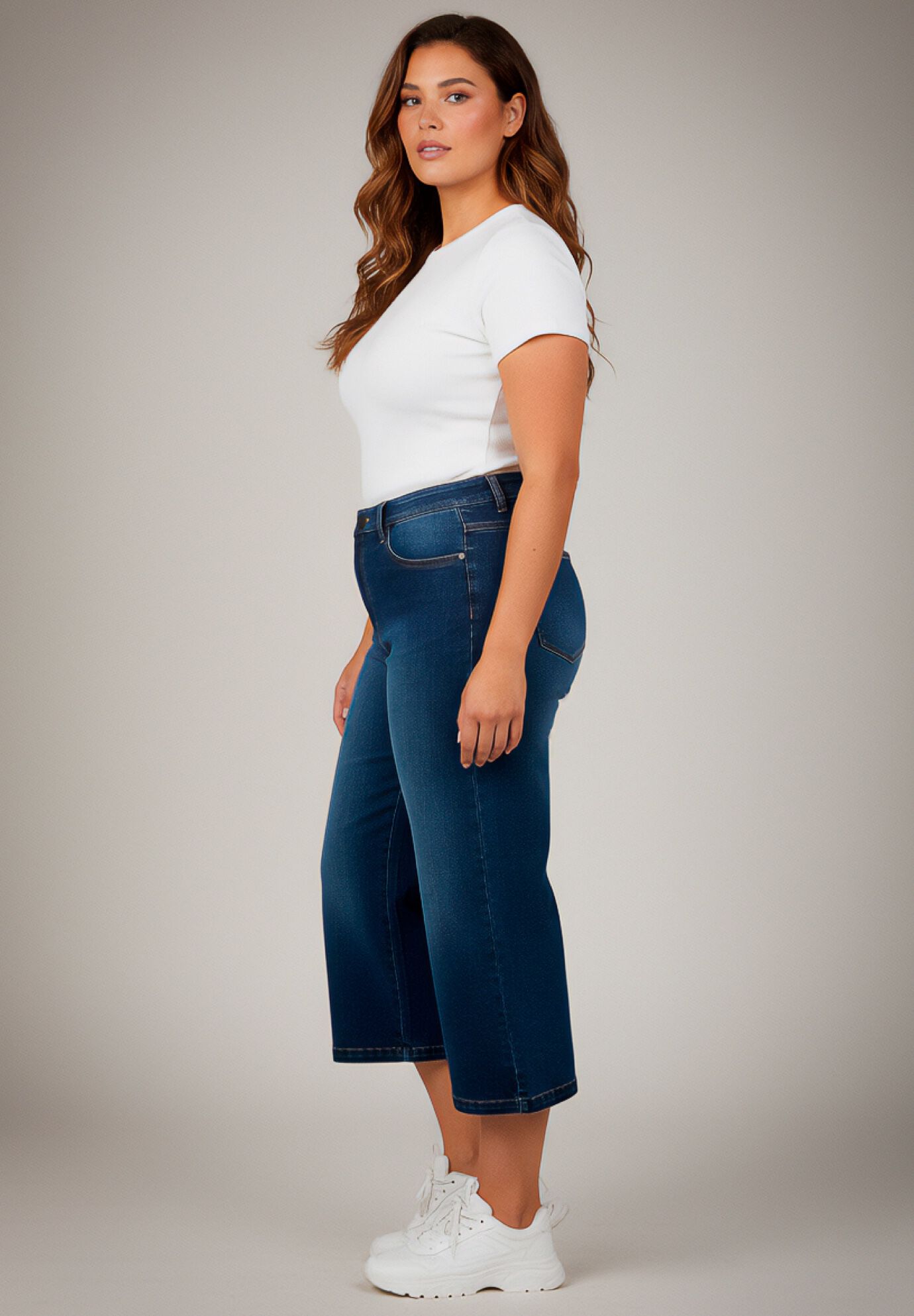 Butter Denim Wide-Leg Crop, DARK WASH, alternate image number 3