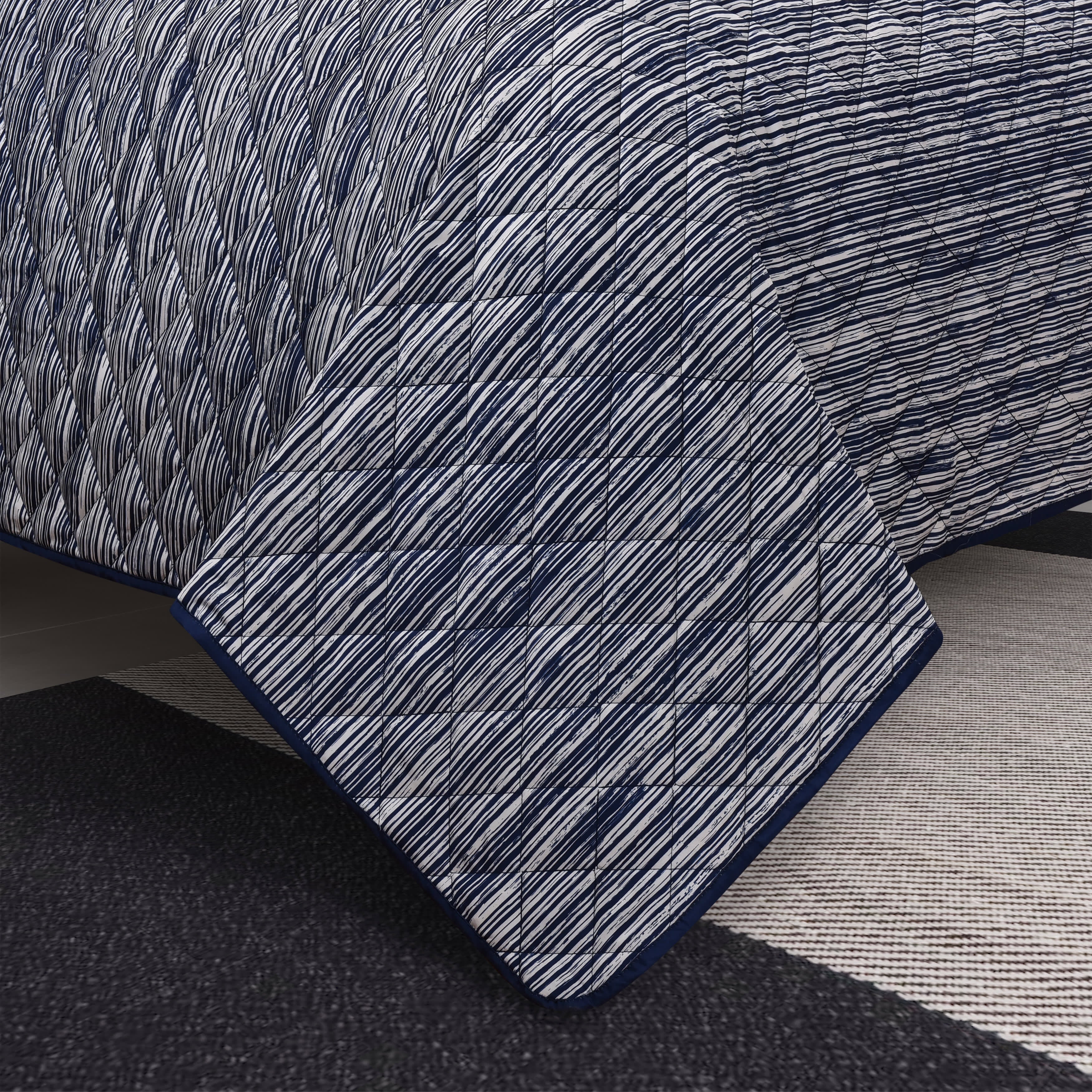 Dalton Black 3 Piece Quilt Set, NAVY, alternate image number 1