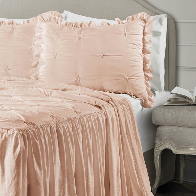 Ravello Pintuck Ruffle Skirt Bedspread 3 Pc Set, , alternate image number null