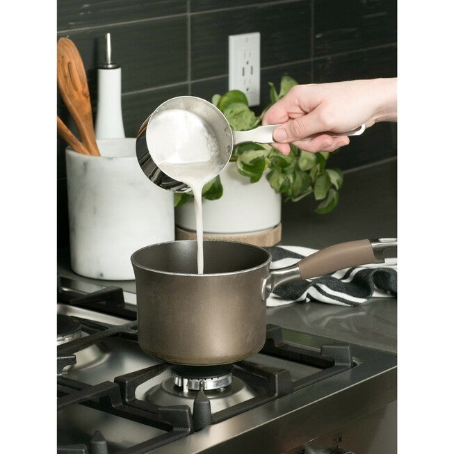 1.5 Cup Measuring Pan, , alternate image number 2