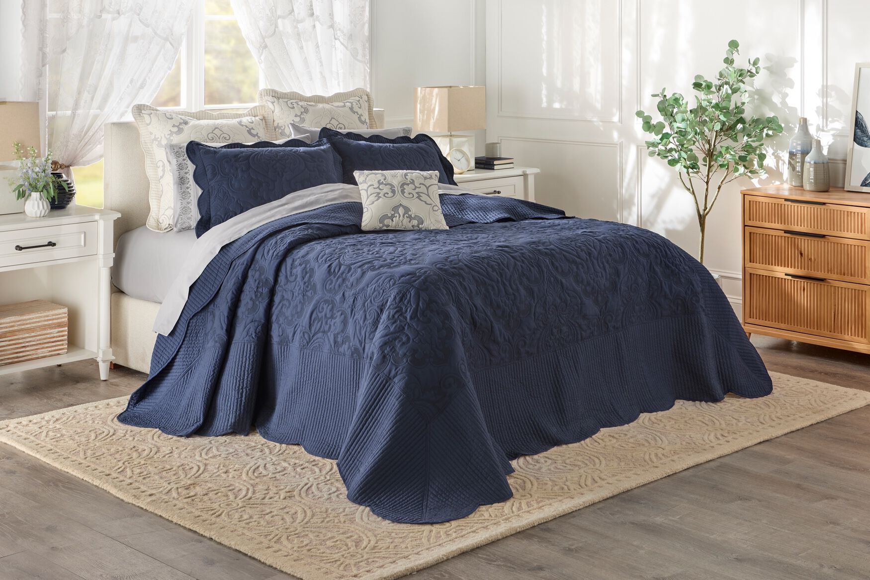 Amelia Bedspread, , alternate image number 6