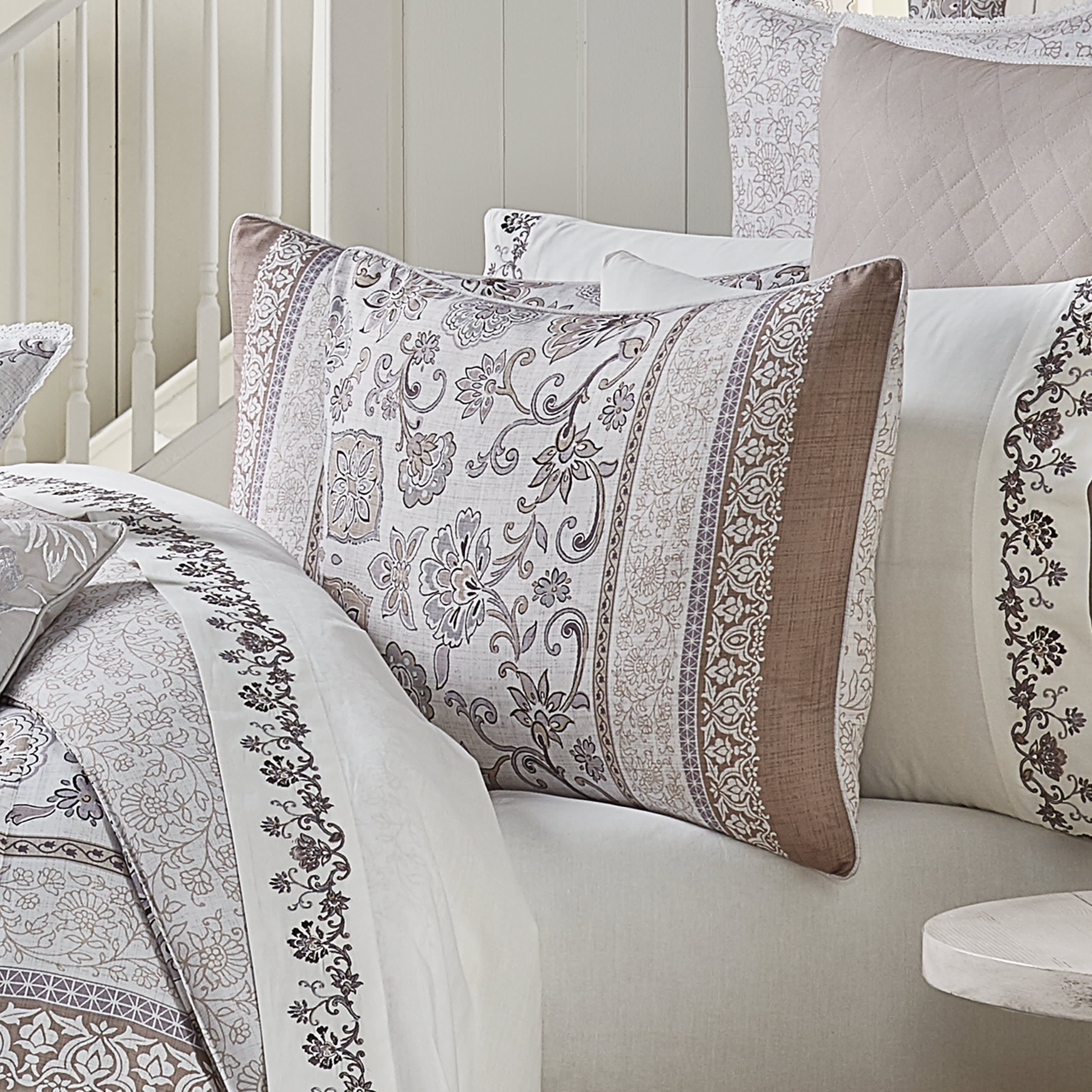 Chelsea Grey 4 Piece Comforter Set, GRAY, alternate image number 2