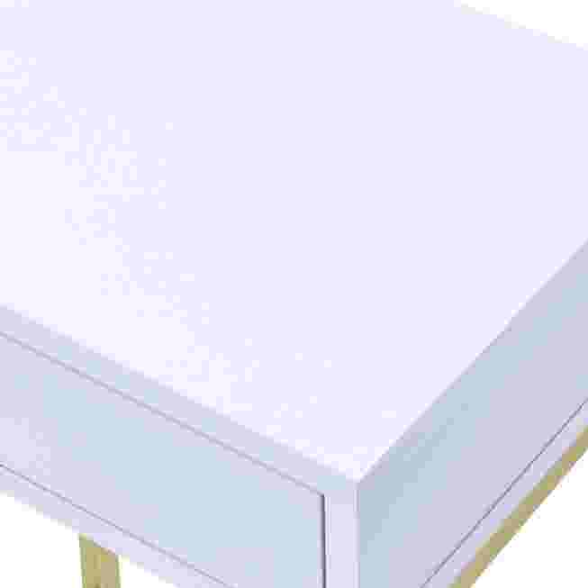 Close-up lavender table surface