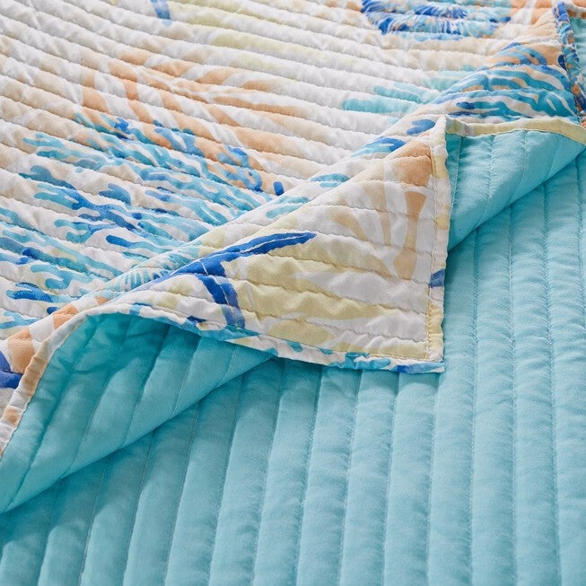 Montego Throw Blanket, , alternate image number null