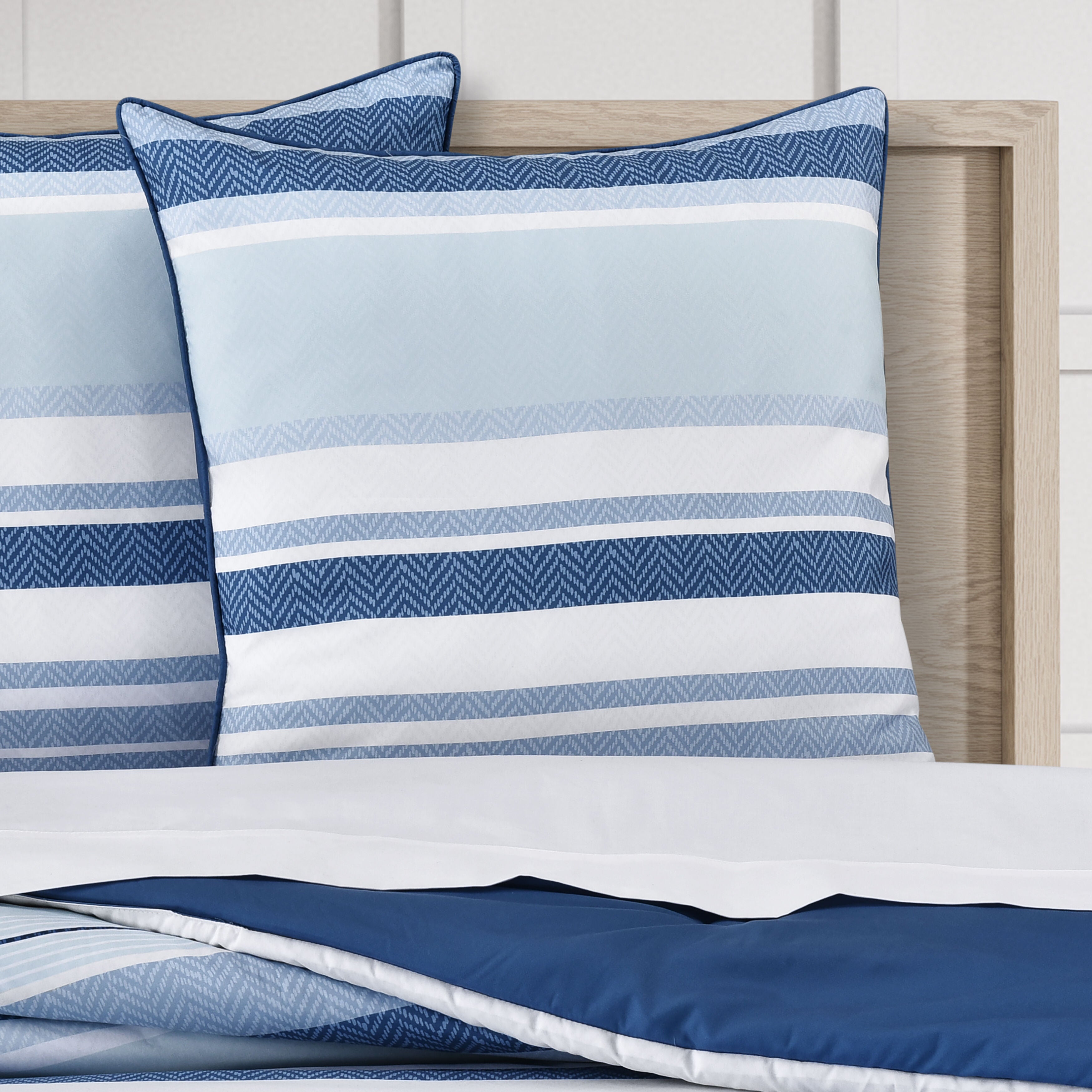 CARSON EURO SHAM, BLUE, alternate image number 2