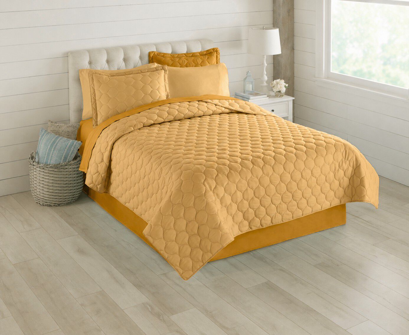 BH Studio Reversible Quilt, , alternate image number 9
