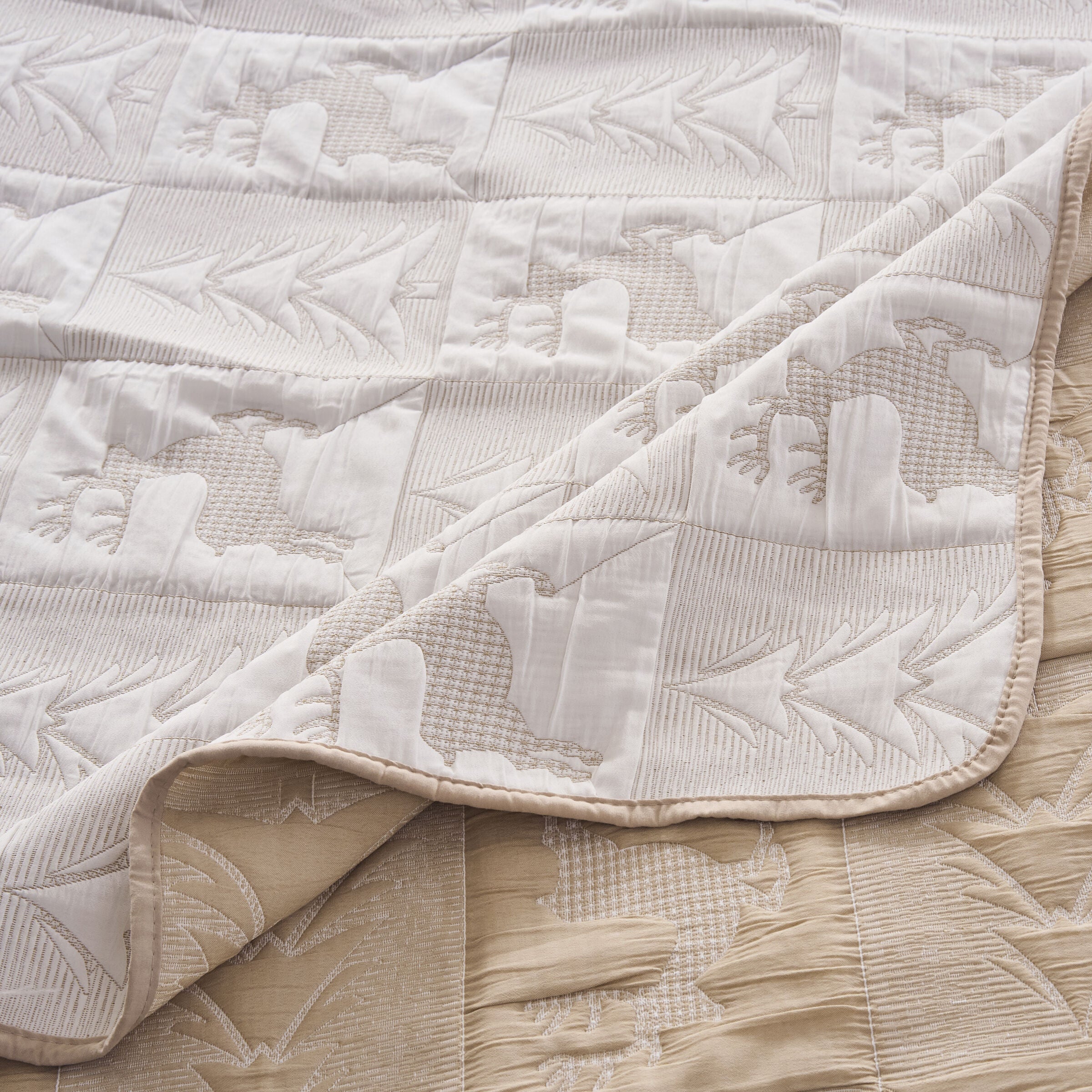 Reindeer Games Holiday Matelass&eacute; Coverlet Set, WHITE, alternate image number 1