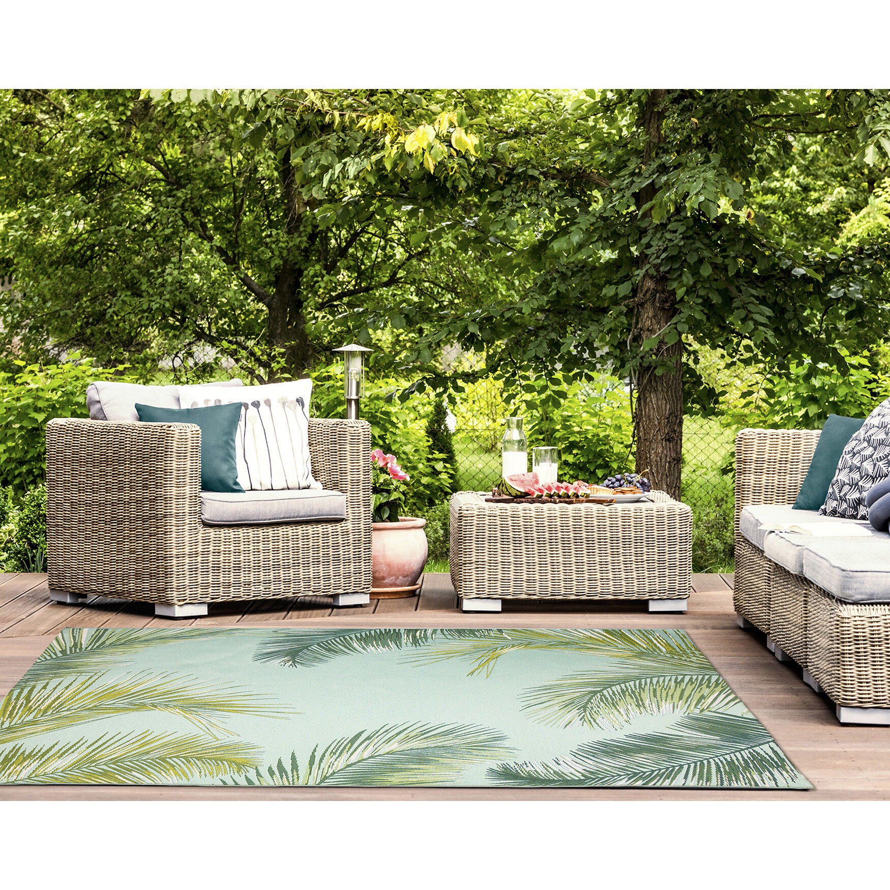 Liora Manne Marina Palm Border Indoor/Outdoor Area Rug Aqua 7 feet 10 inches x 9 feet 10 inches, , alternate image number 5
