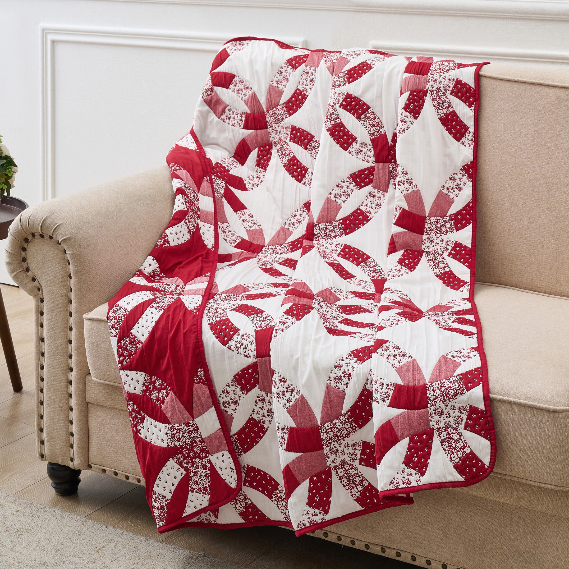 Wedding Ring Traditional Reversible Throw Blanket, RED, alternate image number 1