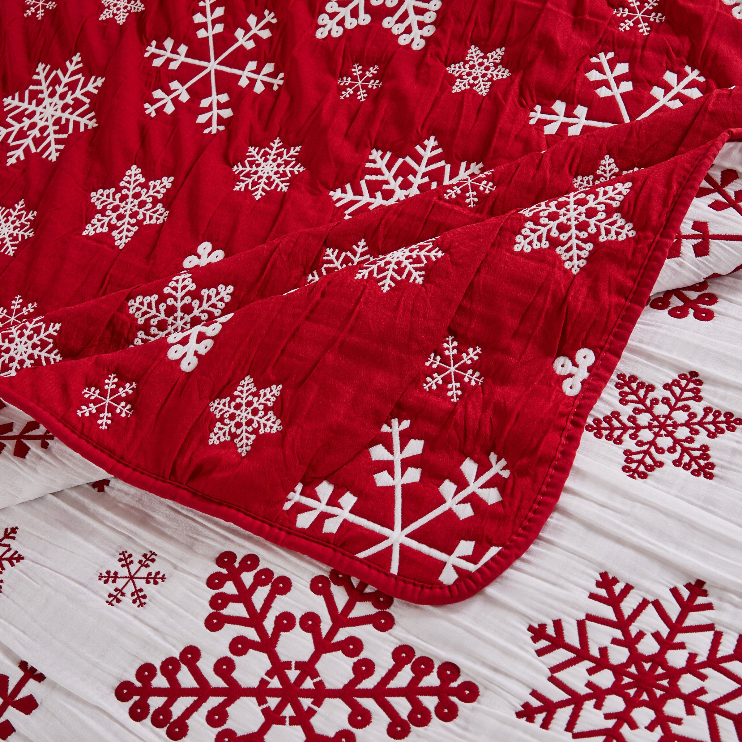 Snowflakes Novelty Holiday Quilted Throw Blanket, RED, on-hover image number 1