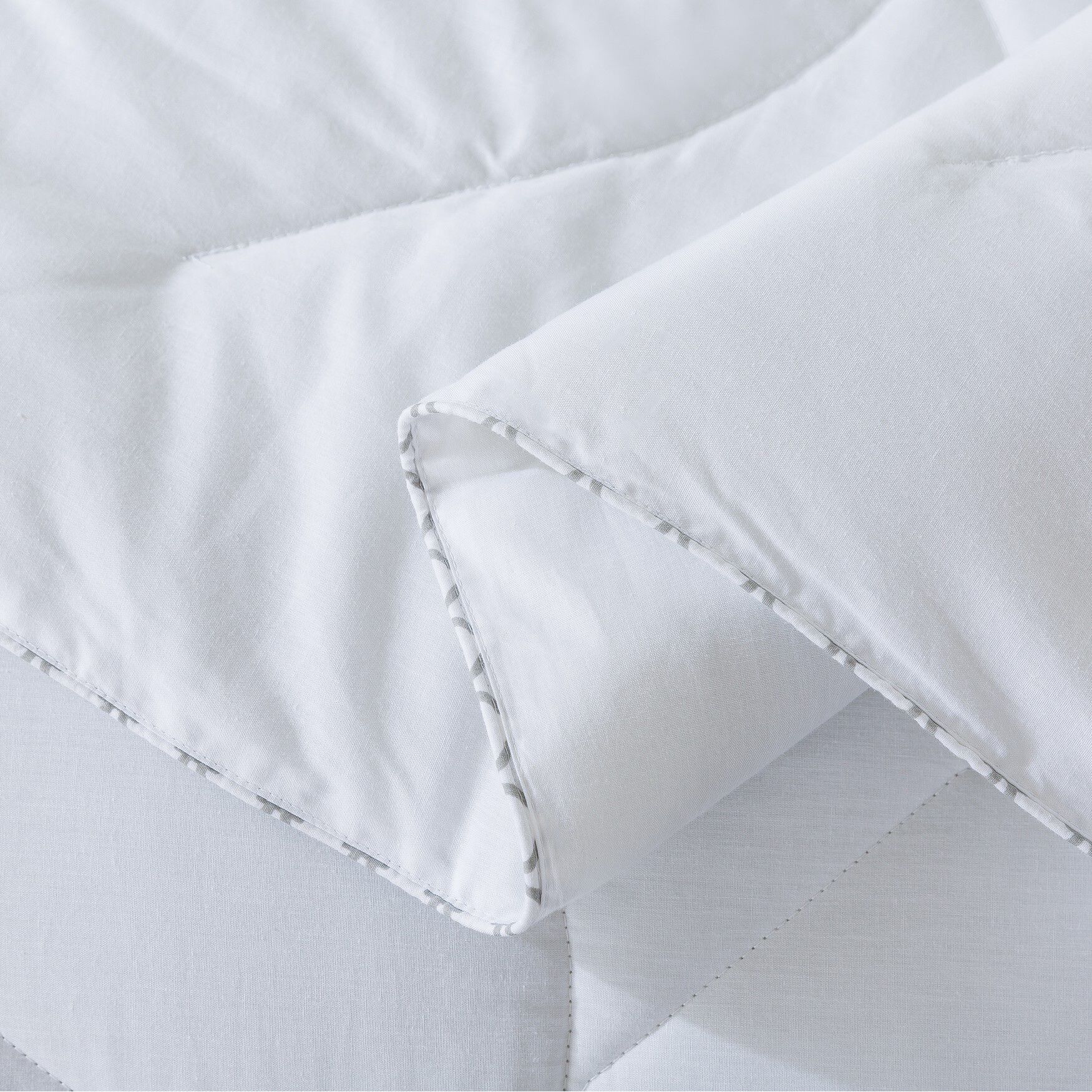 Waverly Cotton White Duck Down Comforter