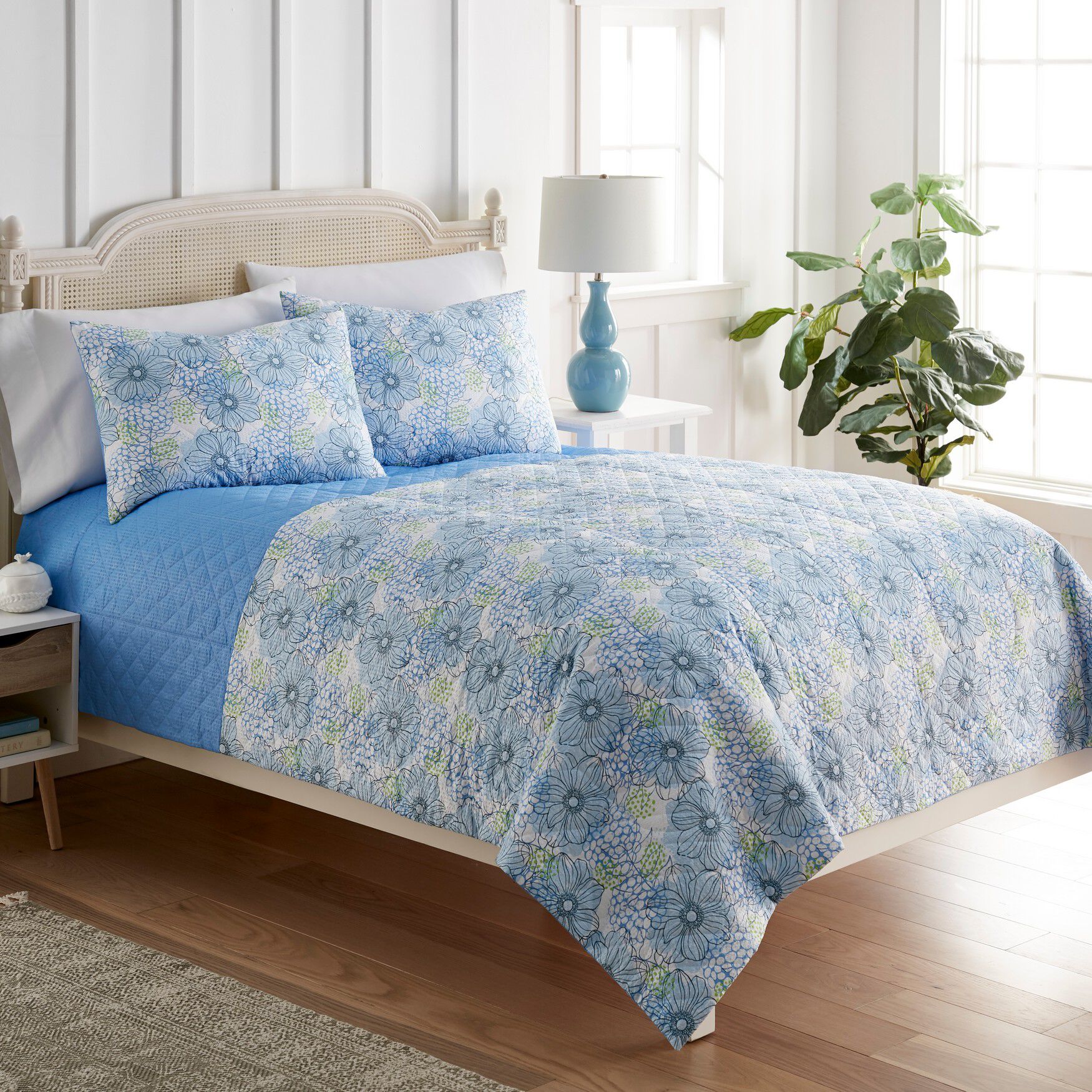 Seersucker Floral Design 6-in-1 Quilt Set, BLUE, hi-res image number 0