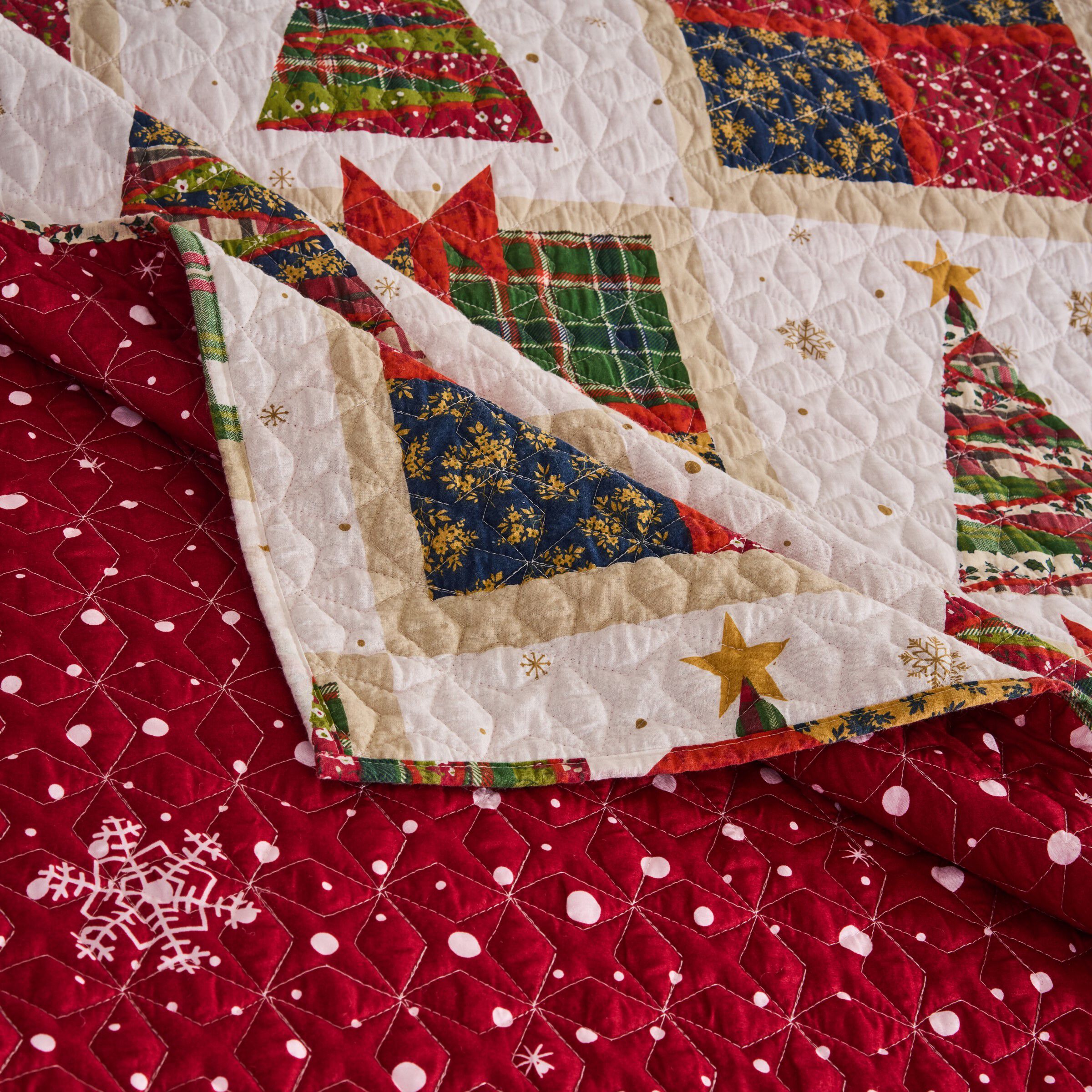 Deck the Halls Festive Holiday Patchwork Print Finely Stitched Quilt Set, RED, alternate image number 2