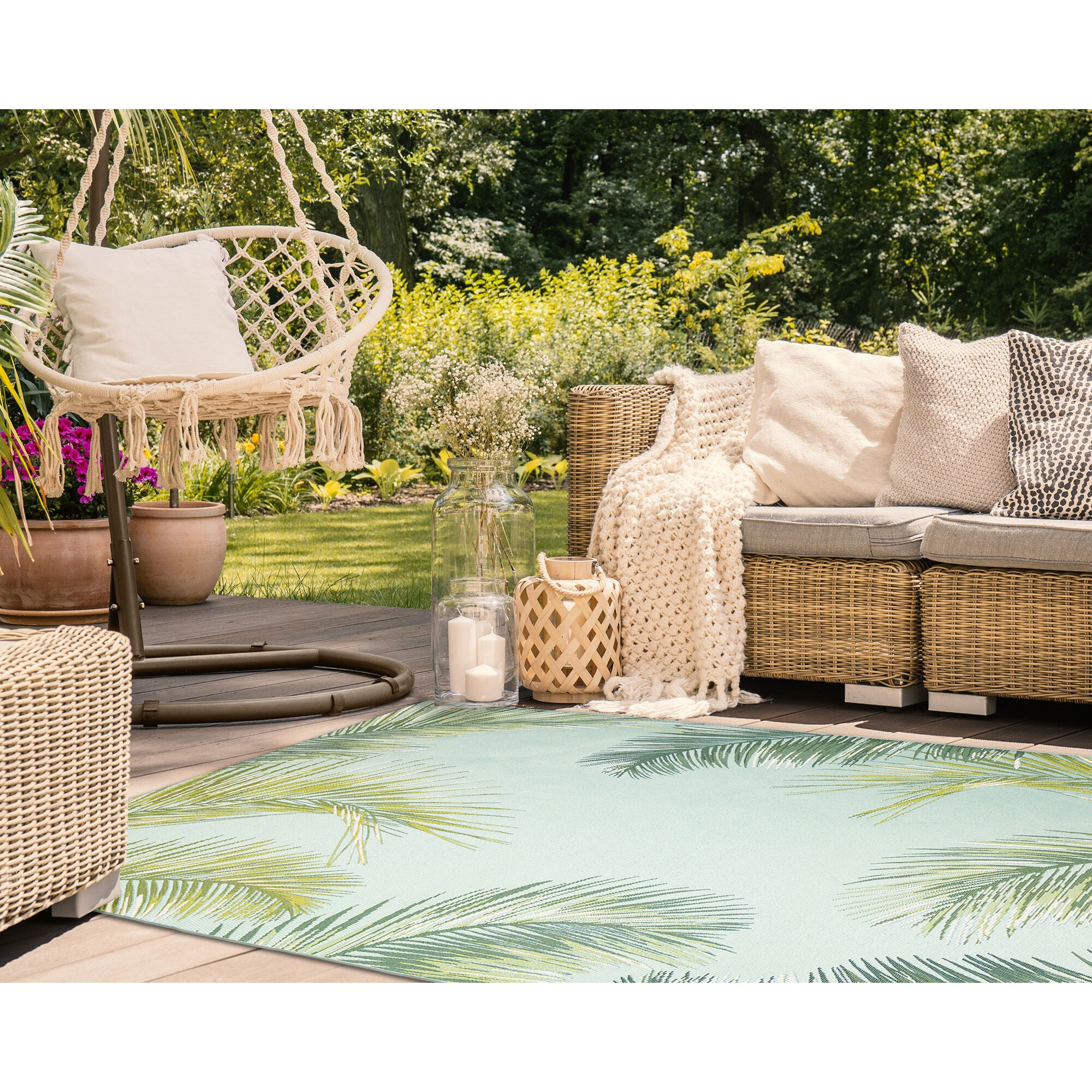Liora Manne Marina Palm Border Indoor/Outdoor Area Rug Aqua 7 feet 10 inches x 9 feet 10 inches, AQUA, alternate image number 2
