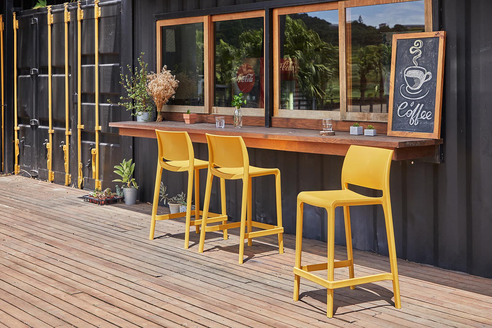 SET OF 2 SENSILLA OUTDOOR STACKABLE COUNTER STOOLS, GOLD, hi-res image number 0