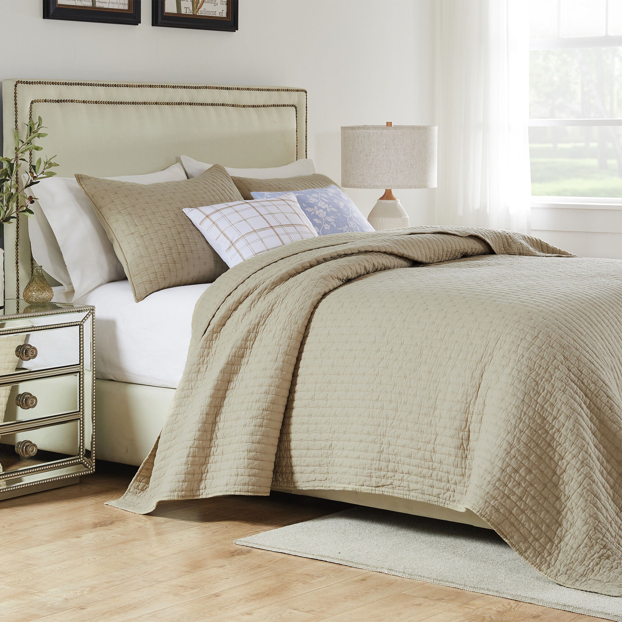 Monterrey Finely Stitched Quilt Set, Taupe, 3-Piece Full/Queen, TAUPE, alternate image number 1