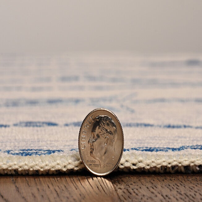 Washable Layne Ivory/Blue Rug, , alternate image number null