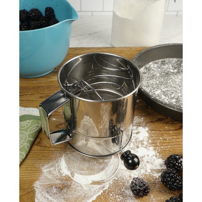 Crank Style Stainless Steel 5 Cup Flour Sifter, , alternate image number 5