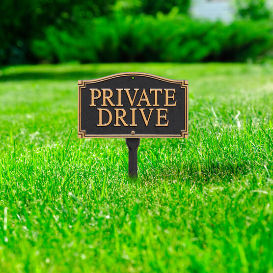 Private Drive Statement Plaque, , alternate image number null