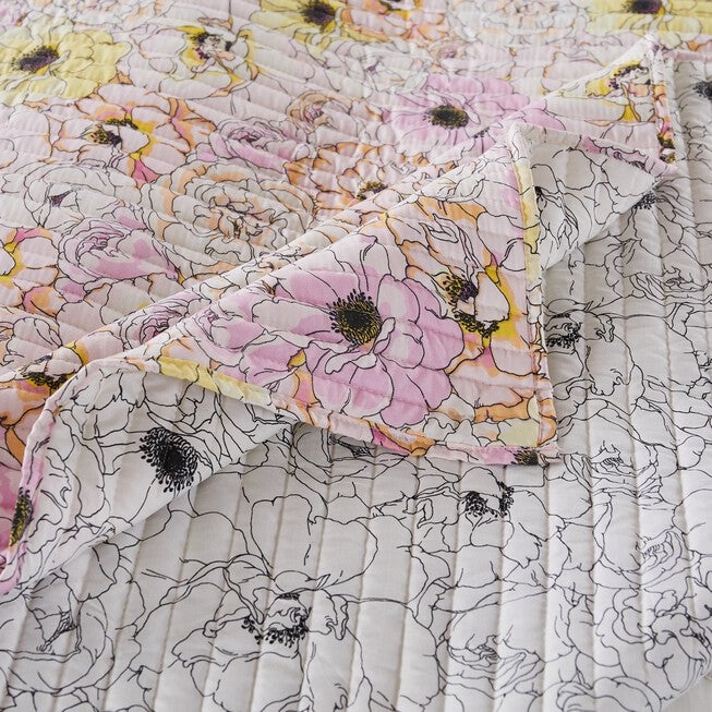 Misty Bloom Quilted Throw Blanket, , alternate image number 2