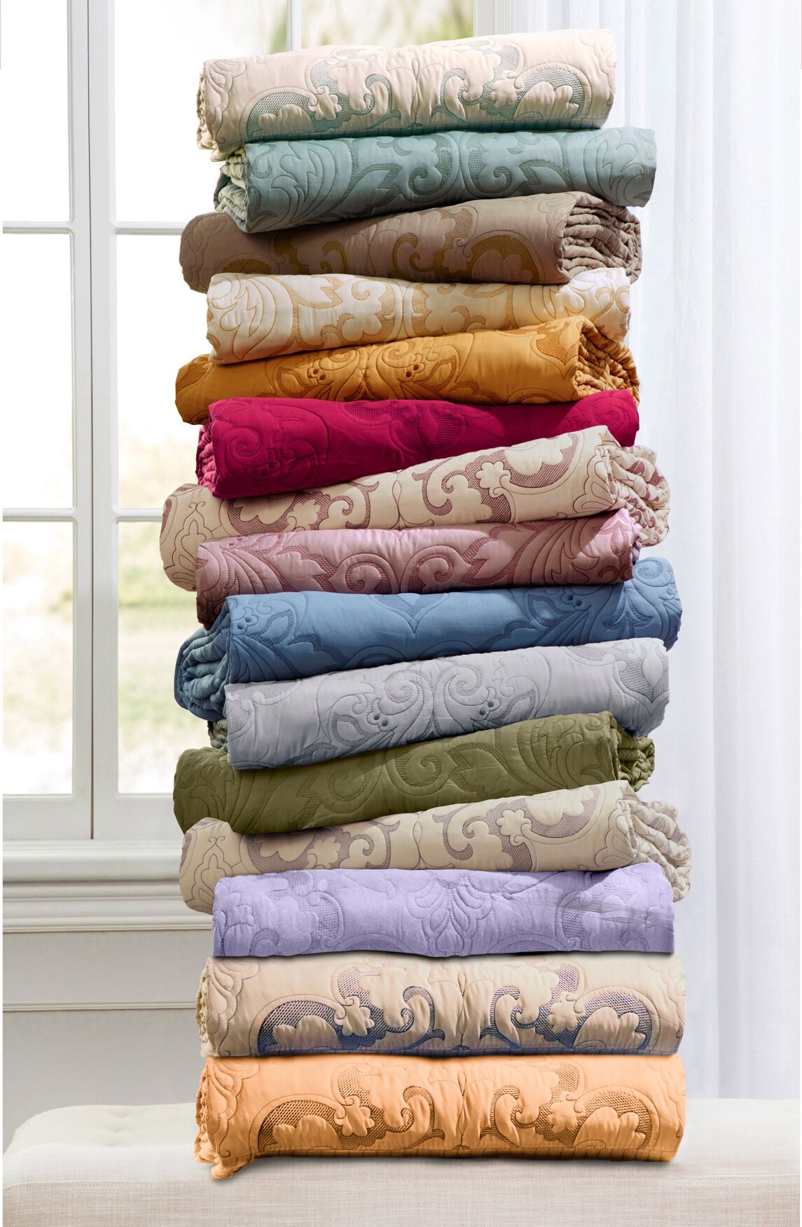 Amelia Bedspread, , alternate image number 3