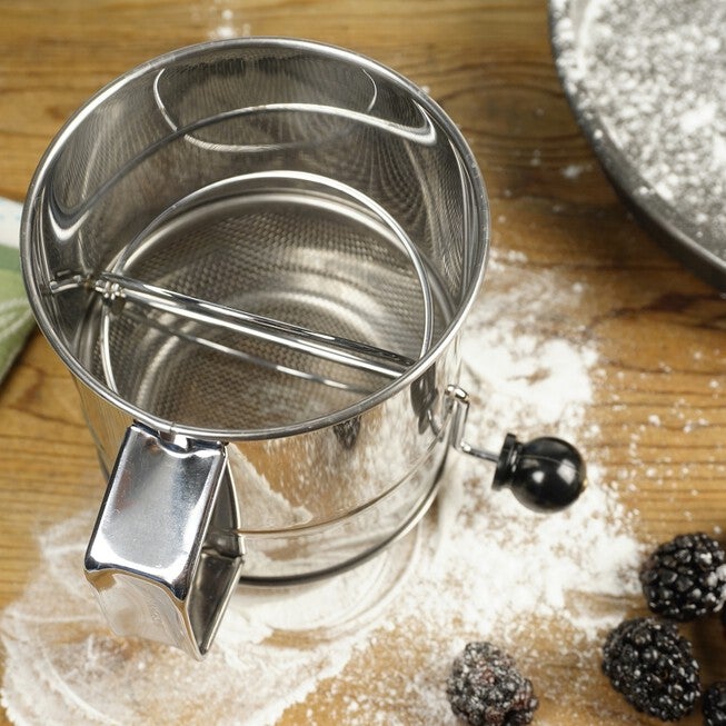 Crank Style Stainless Steel 5 Cup Flour Sifter, , alternate image number 2