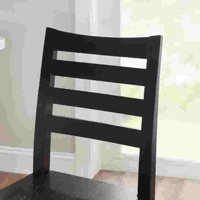 Close-up of the backrest with slats