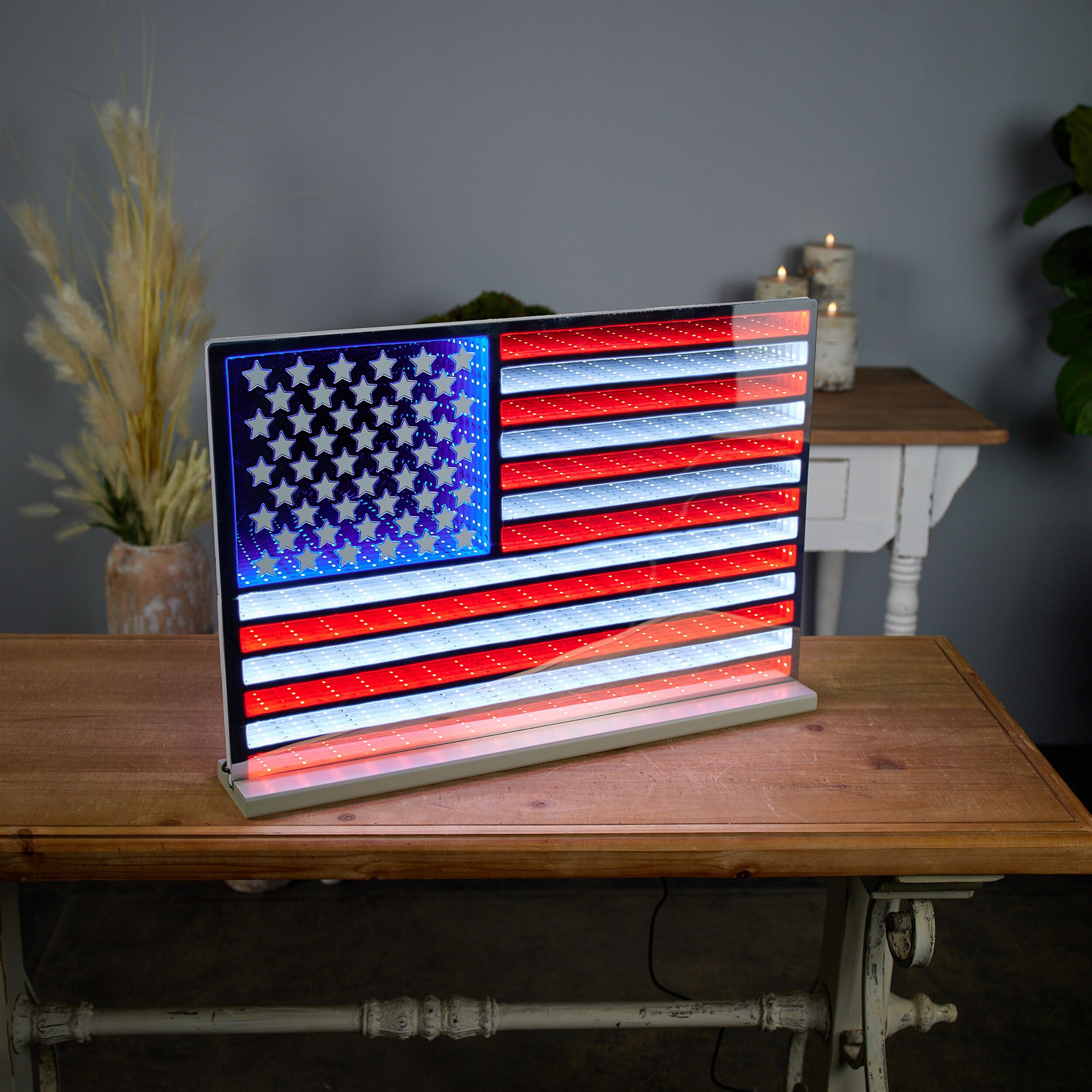 American Flag Ekko Light Display 23 inchesL, RED/WHITE/BLUE, alternate image number 1
