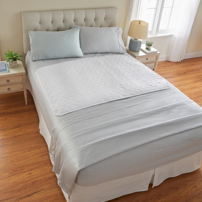 2-Pack Quilted Waterproof Bed Pad, WHITE, hi-res image number null