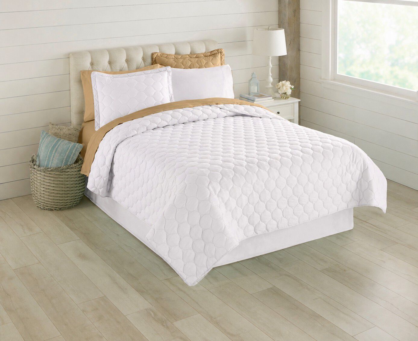 BH Studio Reversible Quilt, , alternate image number 8