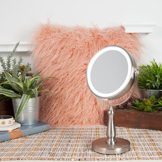 LED Lighted Dual Sided Vanity Mirror 8X/1X, , alternate image number null