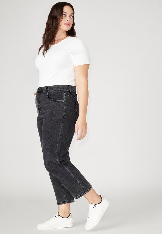 The Naomi Comfort Stretch Straight Leg Jean Crop, VINTAGE BLACK, on-hover image number null