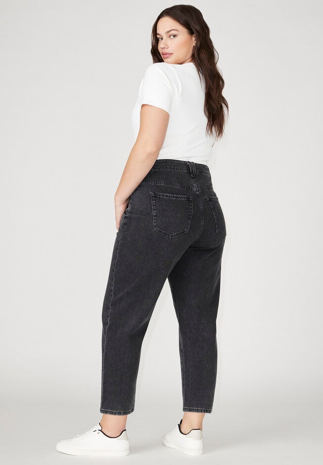 The Naomi Comfort Stretch Straight Leg Jean Crop, VINTAGE BLACK, alternate image number null