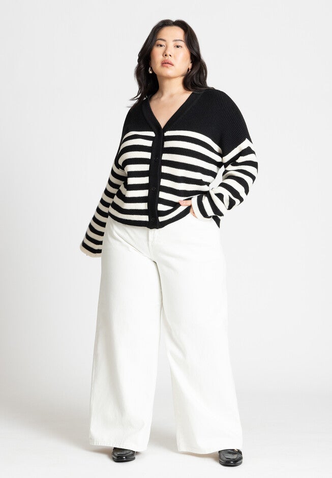 Oversized Stripe Sweater, BLACK AND WHITE, alternate image number null