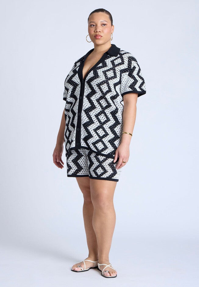 Oversized Crochet Button Up, ZIGZAG CROCHET, alternate image number null