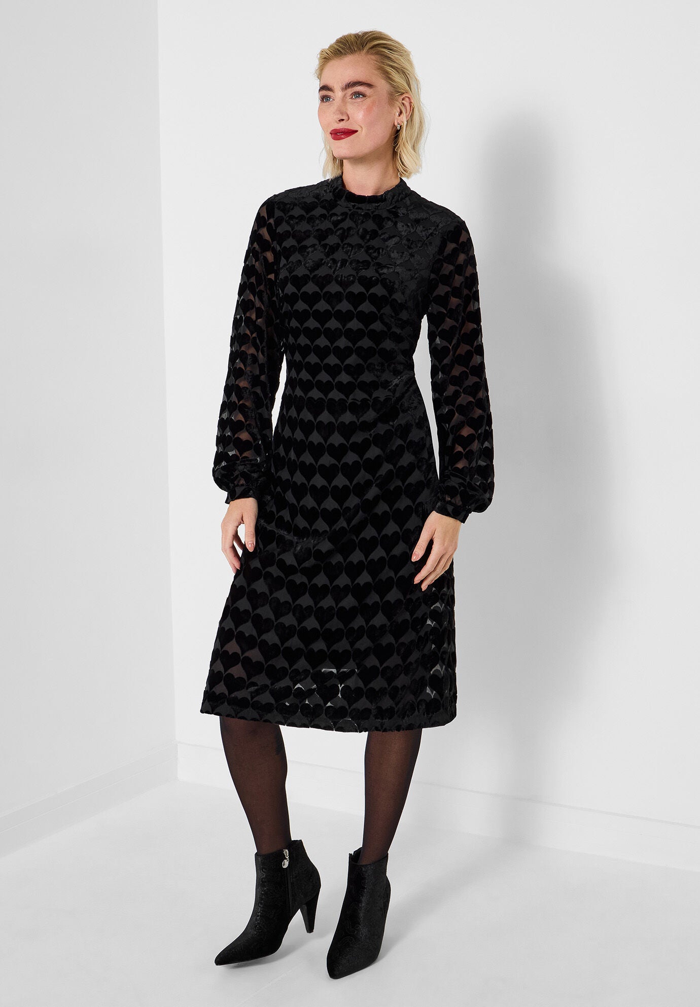 Burnout Velvet Shift Dress, BLACK HEARTS, hi-res image number 0