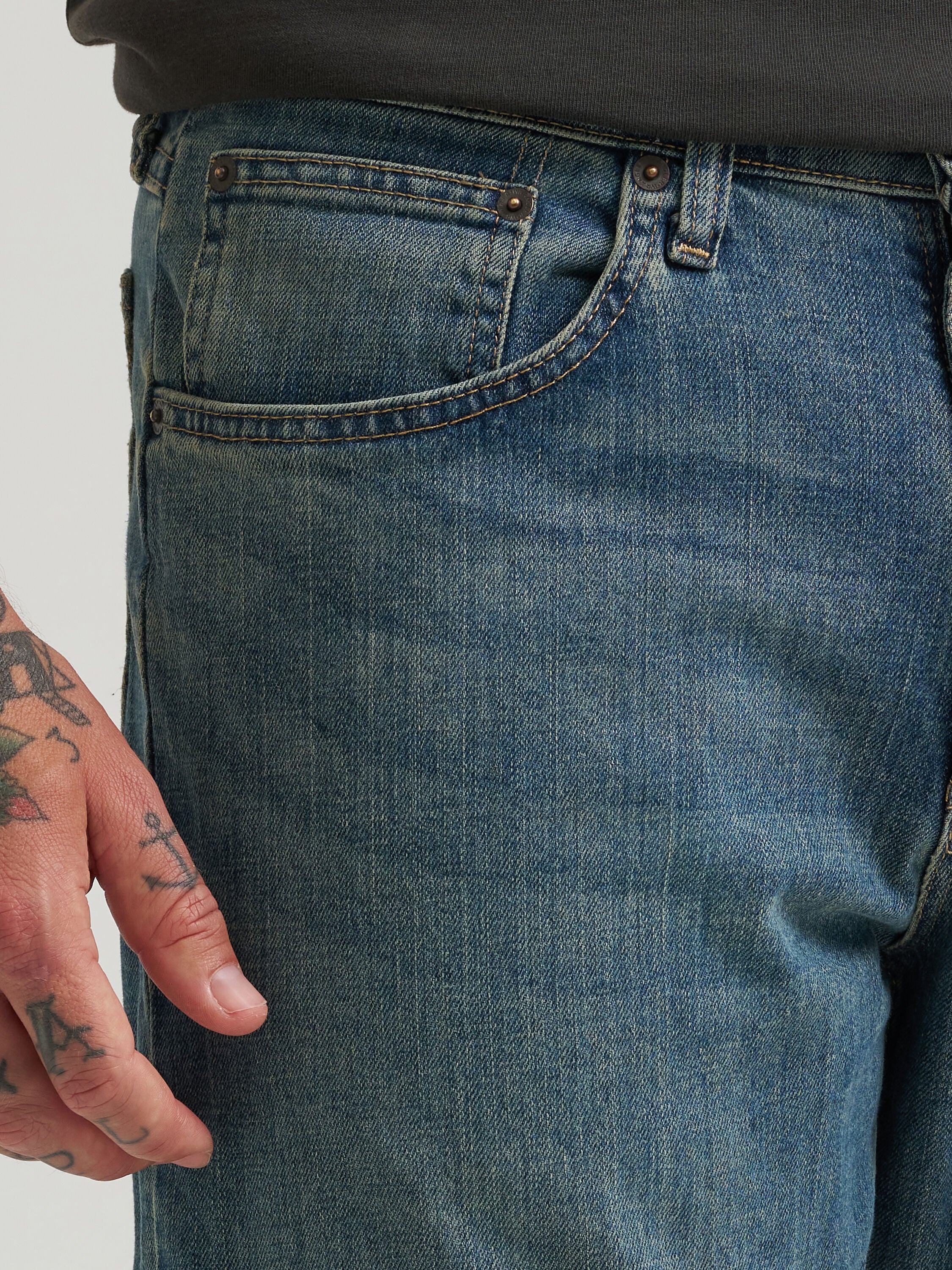 Wrangler Red Kabel Relaxed Fit Jean, GREY TINT, alternate image number 4