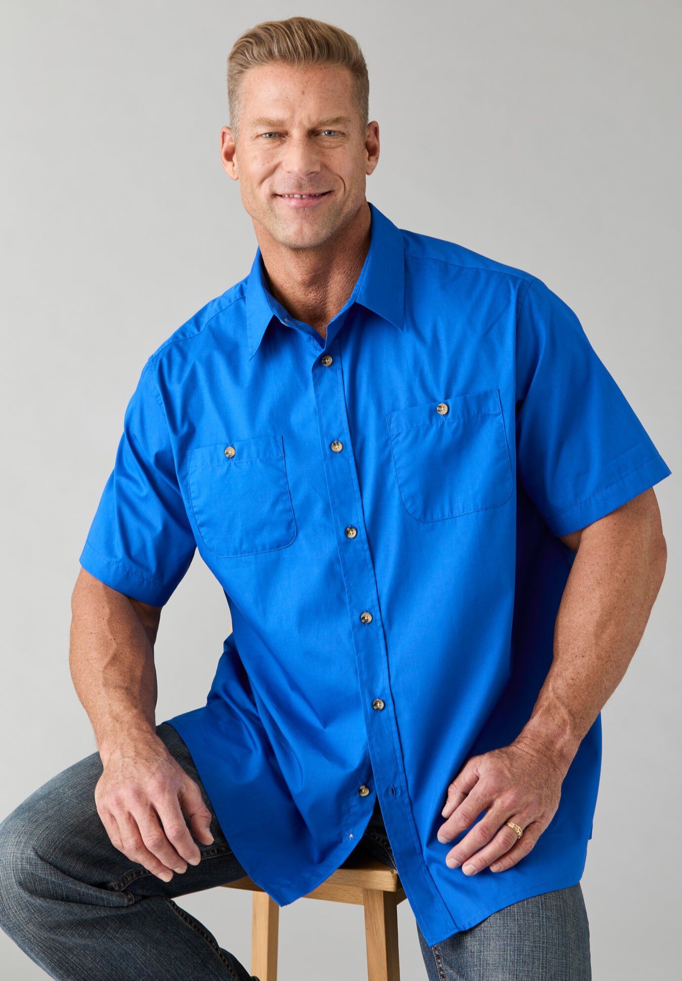 Solid Wrinkle-Resistant Short Sleeve Button Down