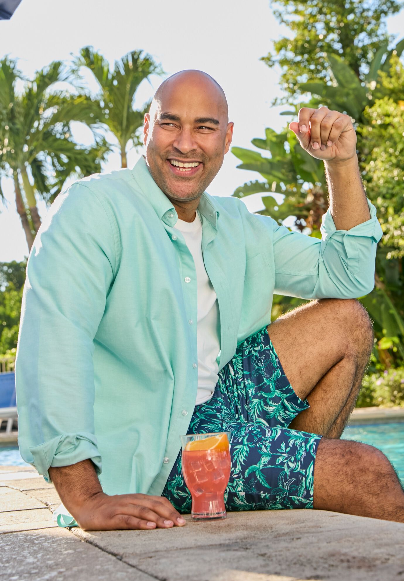 8 inches Swim Trunks with Super Stretch Liner, NAVY PALMS, on-hover image number 1