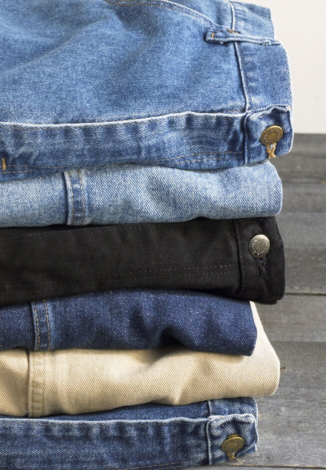 Wrangler® Relaxed Fit Classic Jeans, , alternate image number null