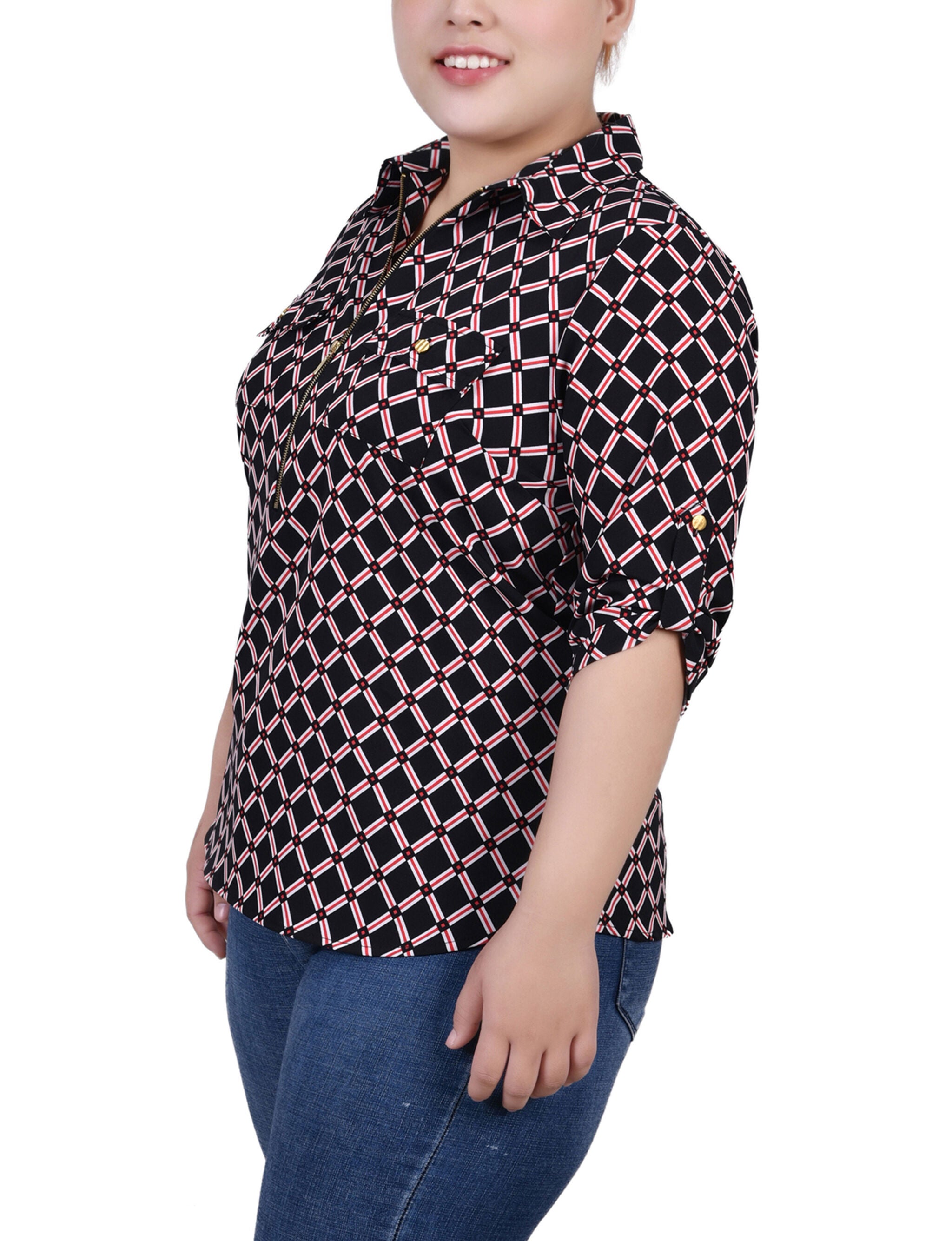 3/4 Roll Tab Sleeve Zip Front Top, Black Red Chain, alternate image number 1