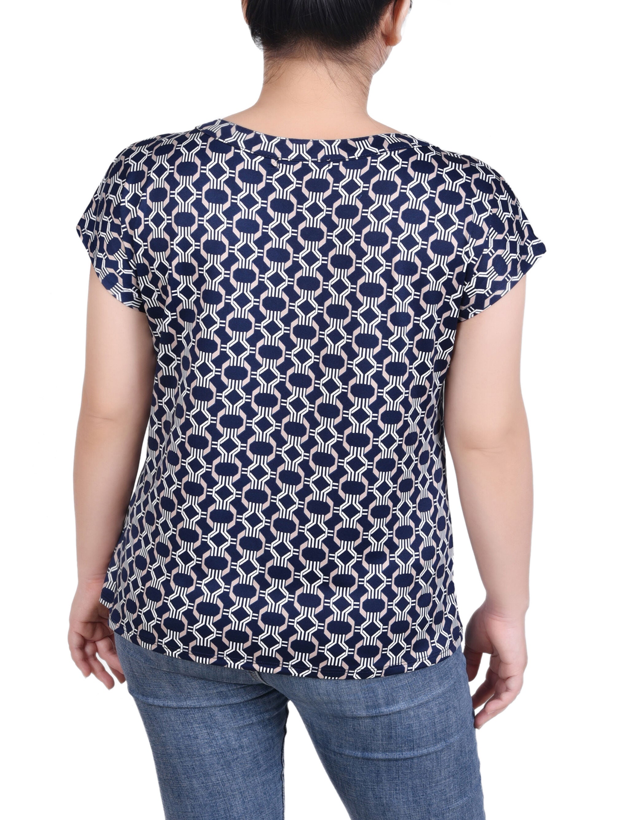 Extended Sleeve Top With Grommets, , alternate image number 3