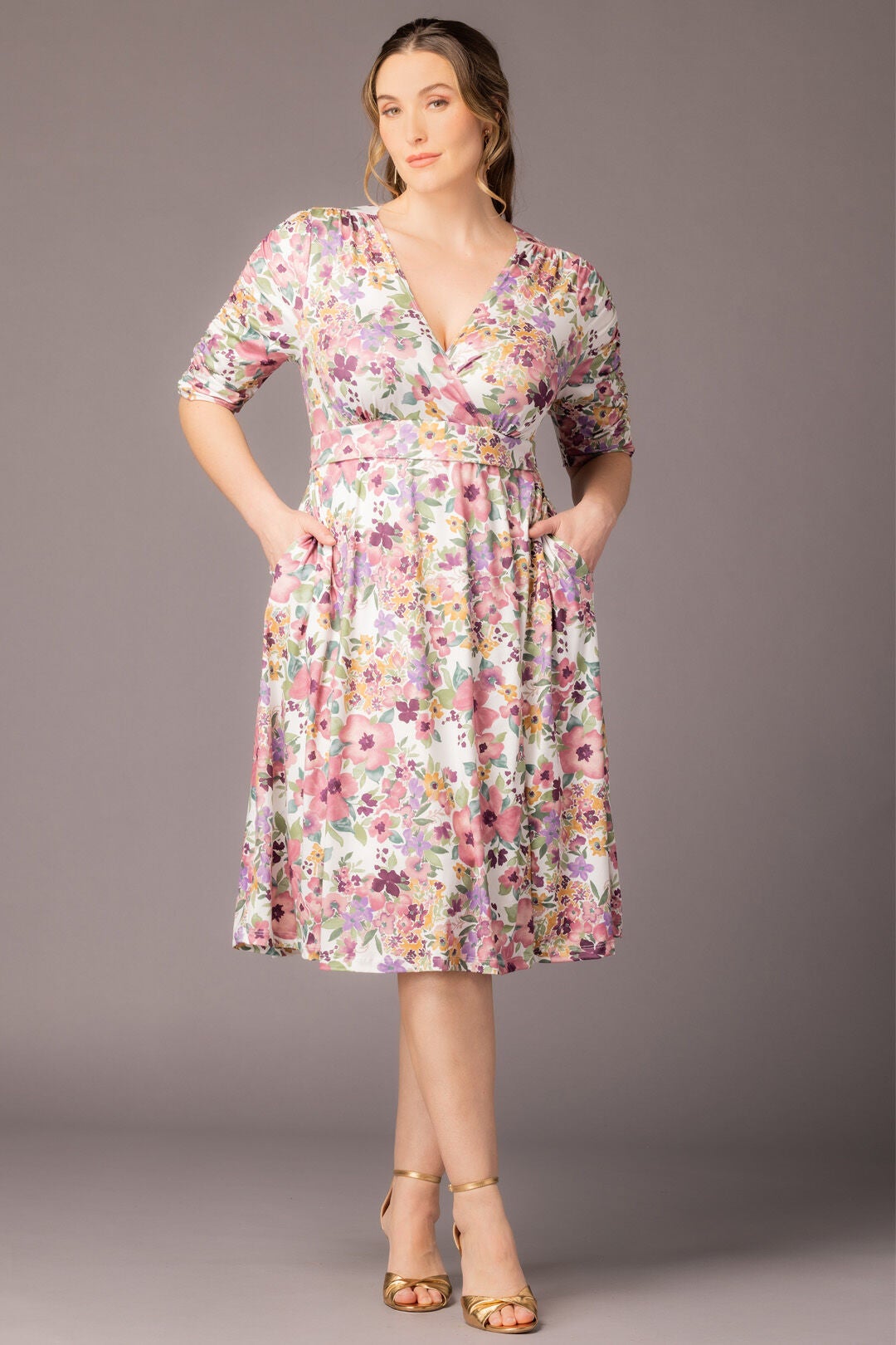 Gabriella Dress, Mauve Watercolor Bouquet / White, alternate image number 4