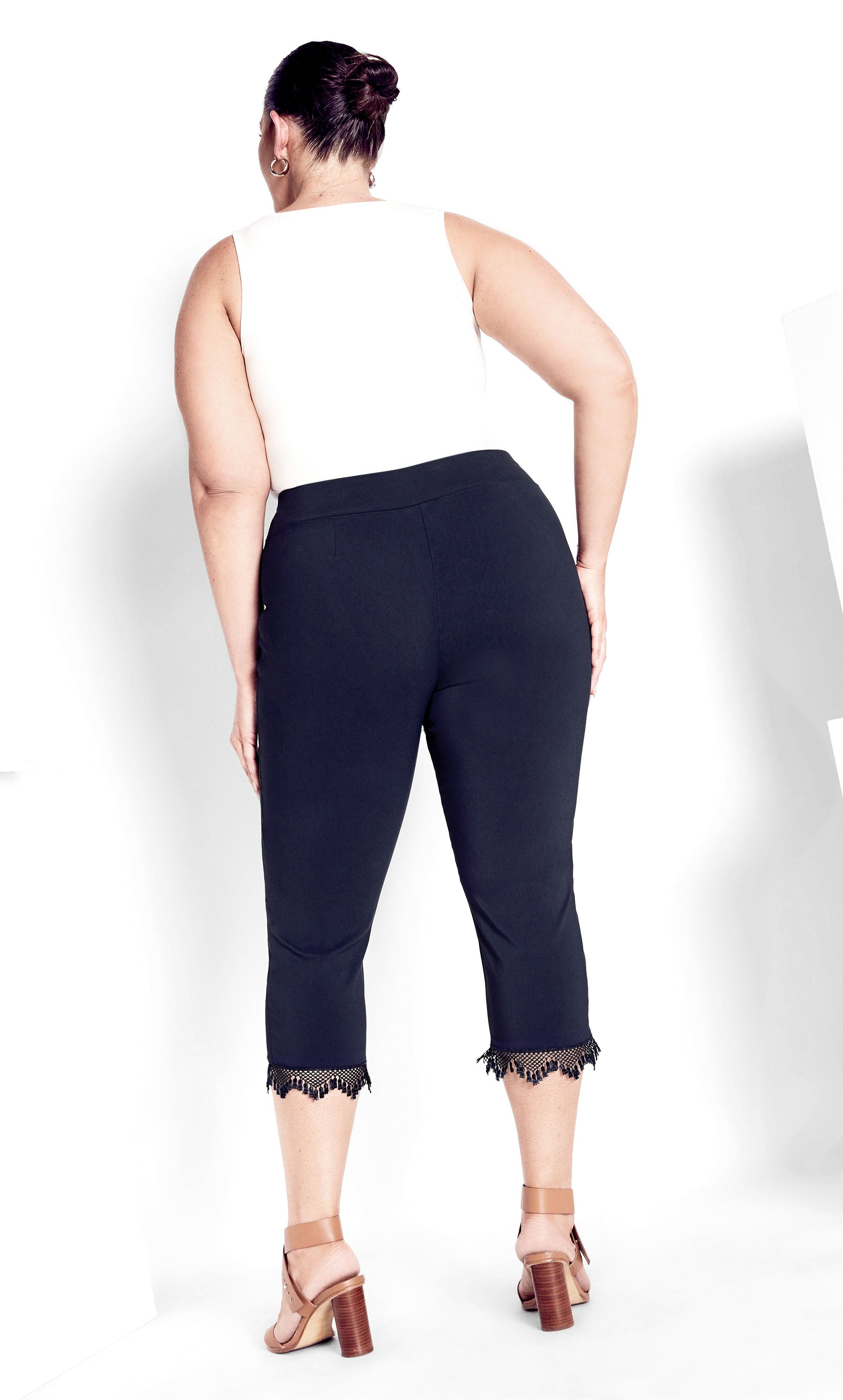 Super Stretch Lace Capri - navy, , alternate image number 2