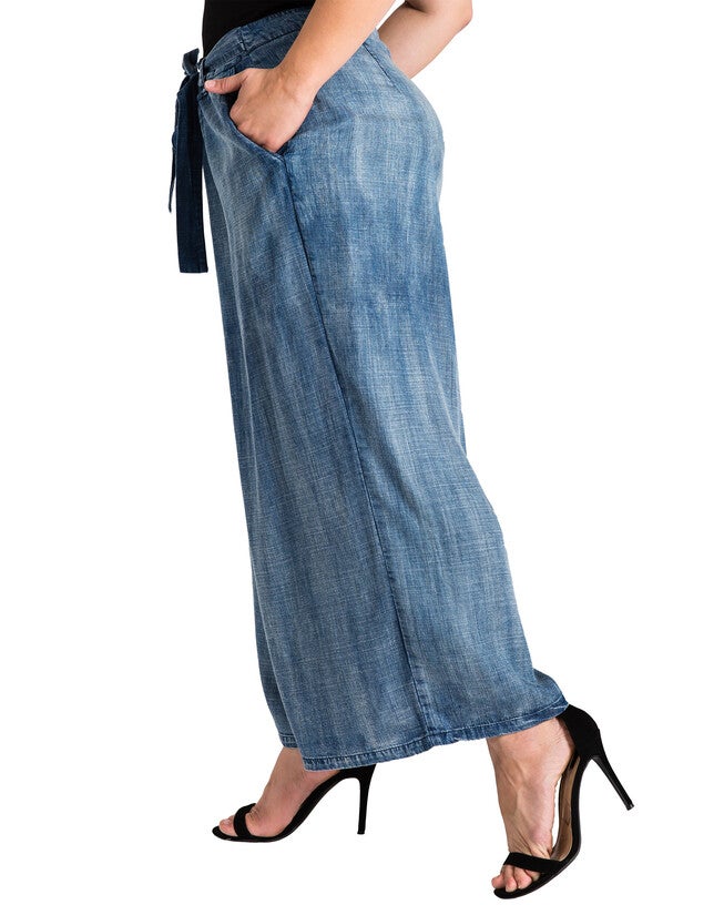 Plus Size Sophi Tencel Denim Cropped Palazzo Pants, , alternate image number 7