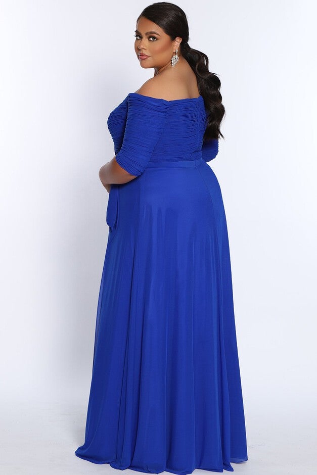 Simply Stunning Plus Size A-Line Evening Dress with Ruched Bodice, , alternate image number 1